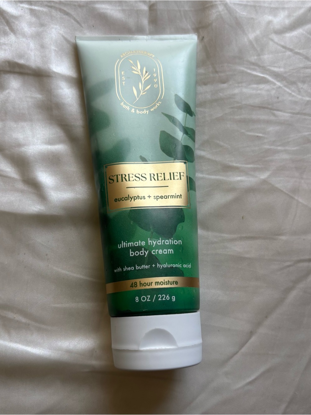 Bath & Body Works Stress Relief Eucalyptus + Spearmint Body Cream 8 Oz.